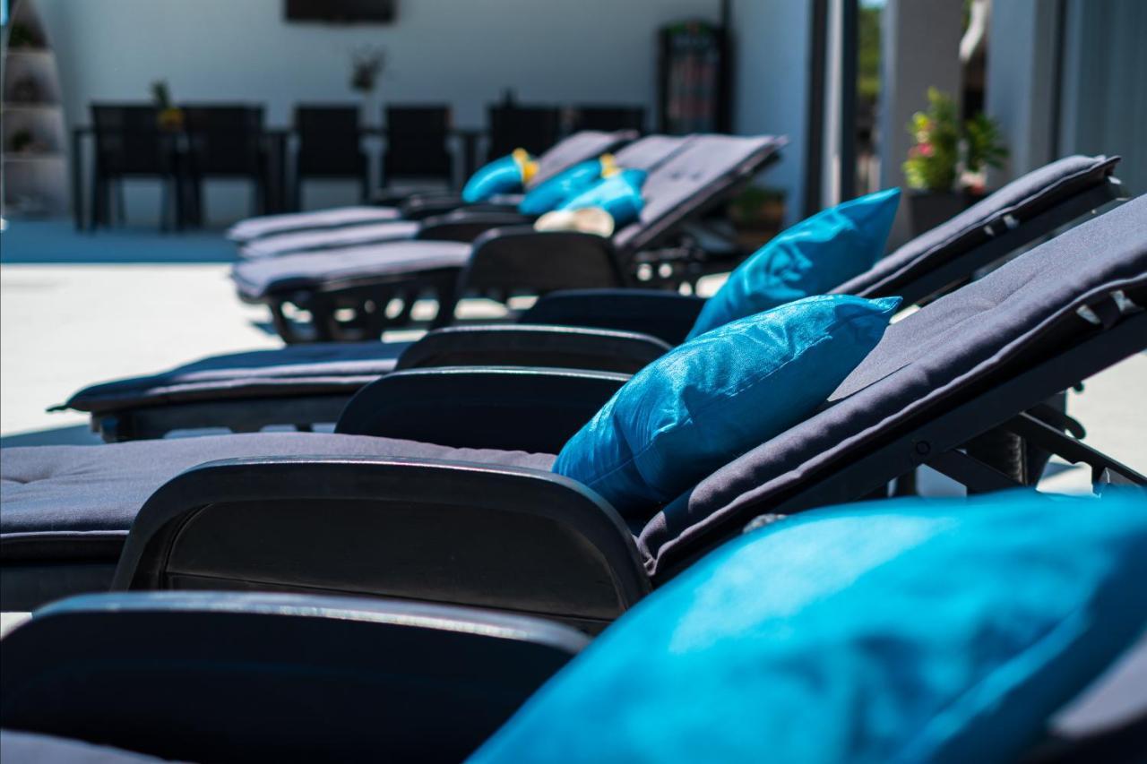 Villa Sky - Heating Pool Kaštel Novi Εξωτερικό φωτογραφία