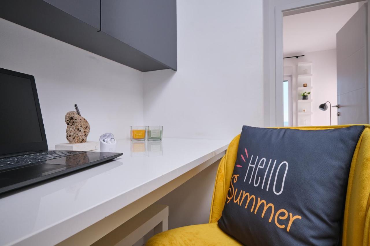 Villa Sky - Heating Pool Kaštel Novi Εξωτερικό φωτογραφία