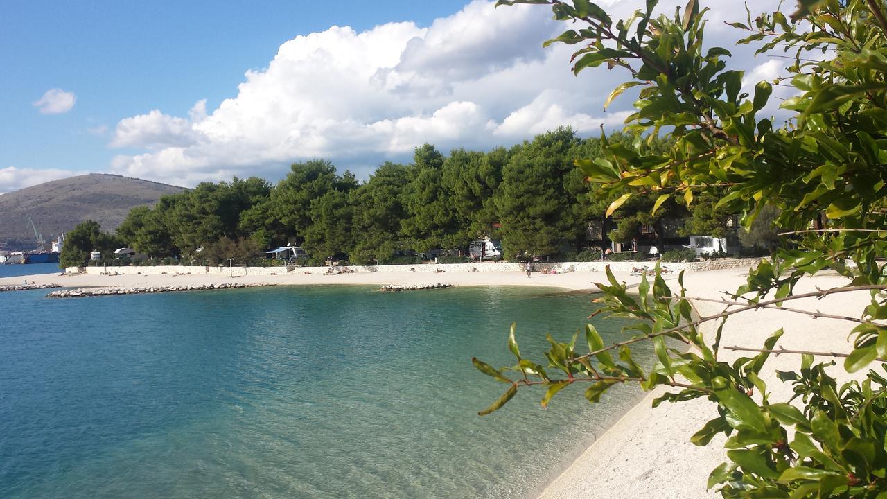 Villa Sky - Heating Pool Kaštel Novi Εξωτερικό φωτογραφία