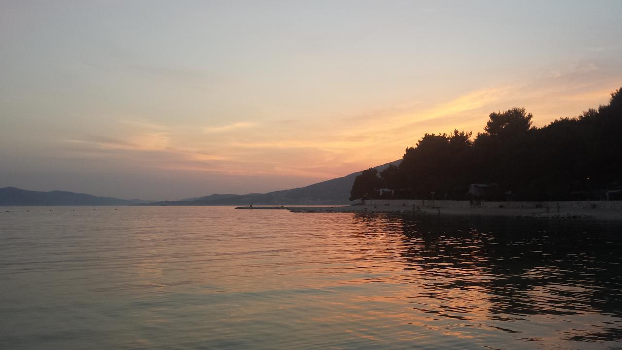 Villa Sky - Heating Pool Kaštel Novi Εξωτερικό φωτογραφία